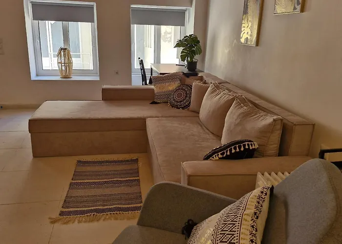 Tatil Evi Ivoni Family House Perivólion