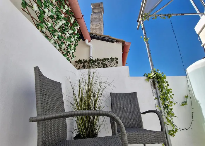 Ivoni Family House *